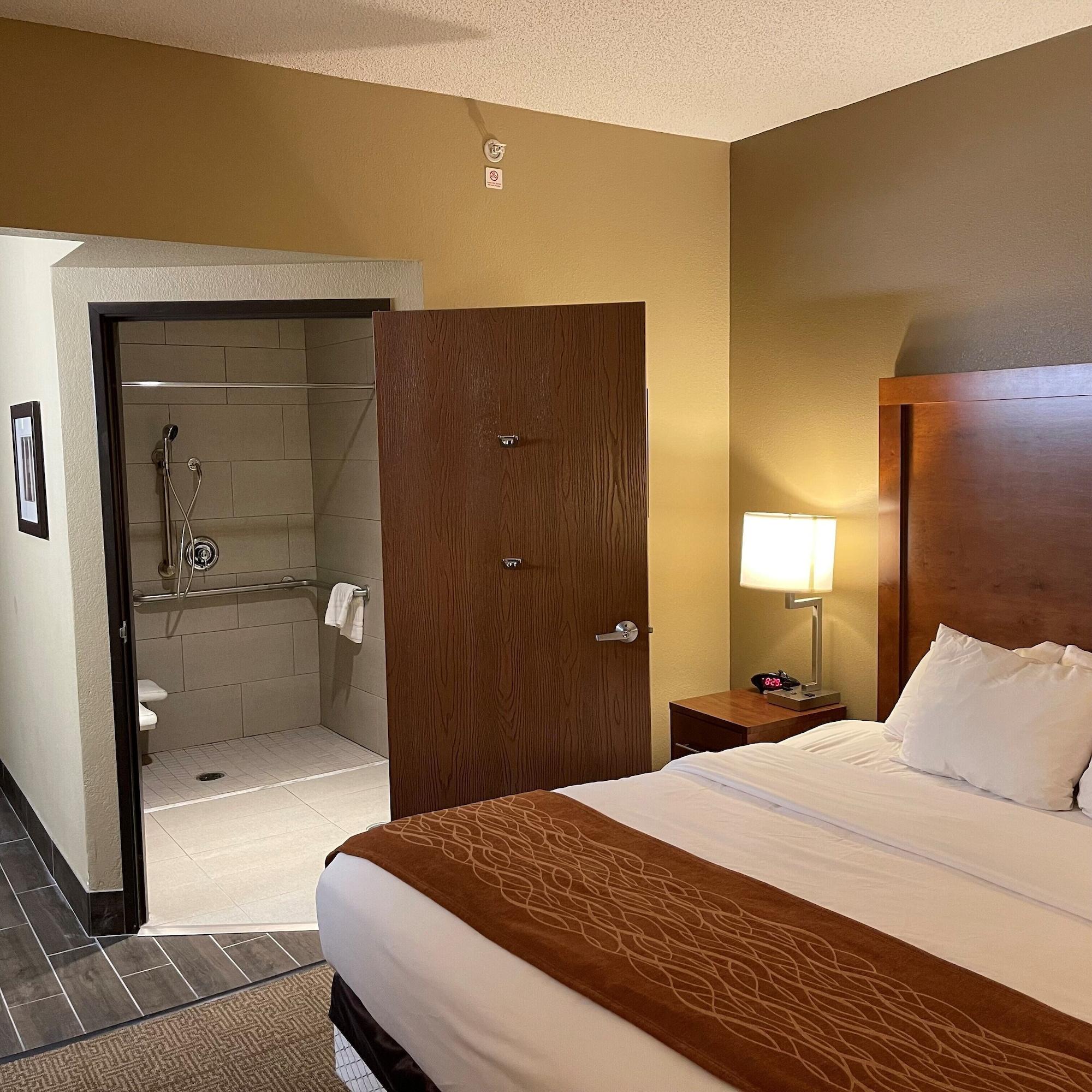 Comfort Inn North-Polaris Columbus Bagian luar foto